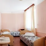 Hotel Akademicheskaya