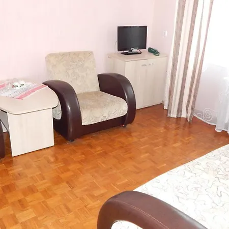 Akademicheskaya 2* Minsk