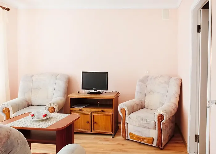 Akademicheskaya 2* Minsk