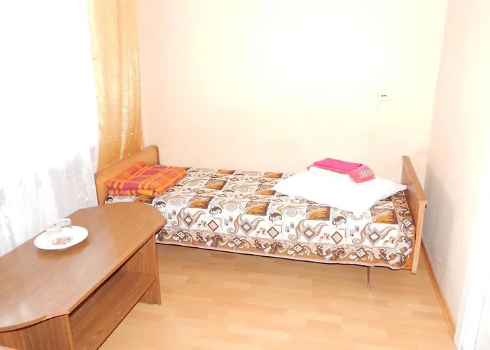 Akademicheskaya Ξενοδοχείο 2*