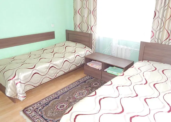 Akademicheskaya Otel 2*